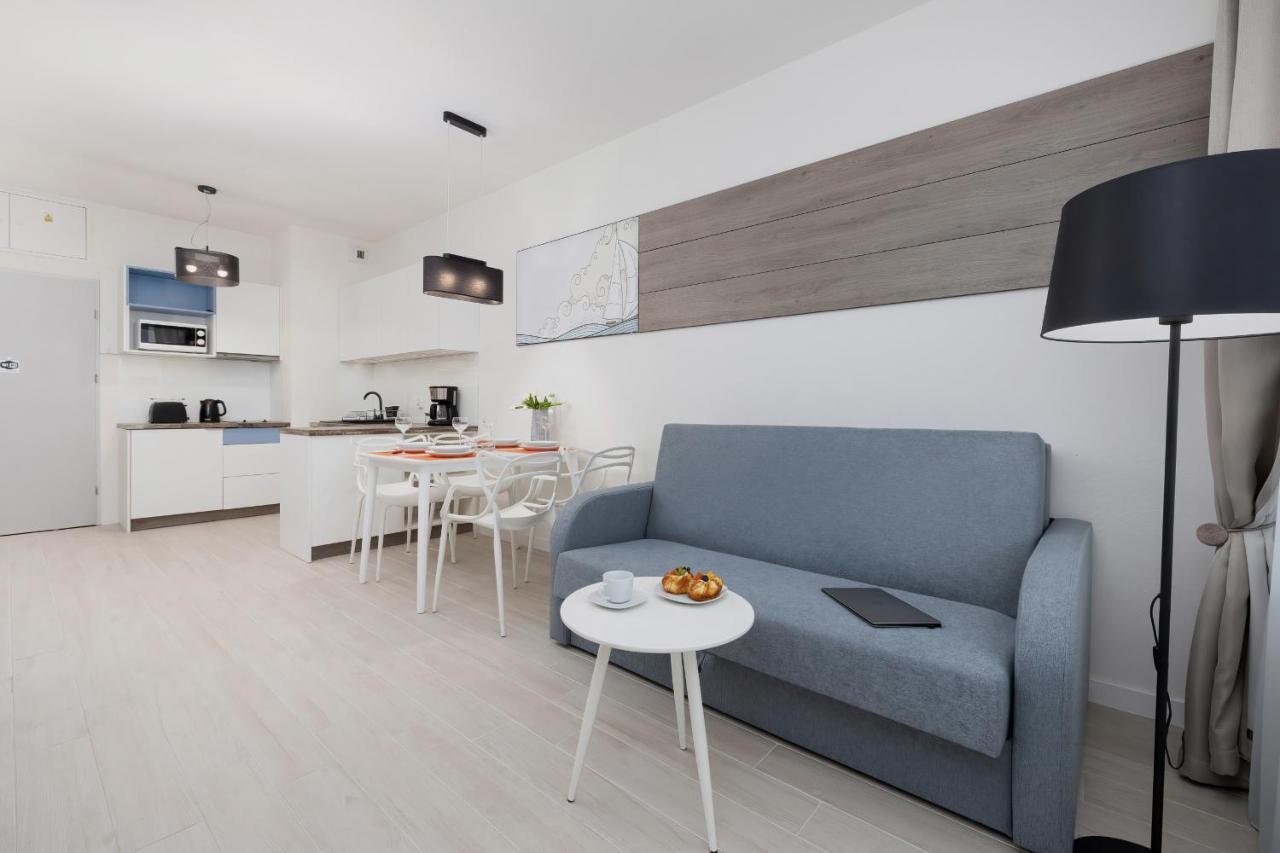 Apartamenty Aquamarina Onyx By Noclegi Renters Miedzyzdroje Extérieur photo
